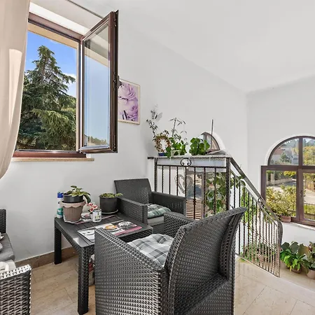 Vera Apartman *